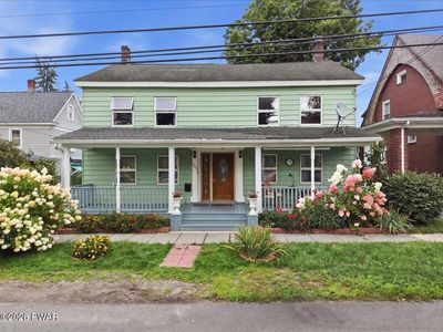 205 Maple Ave