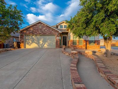700 Nolan Ryan Dr