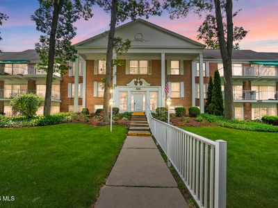 5679 Monroe St Unit 305