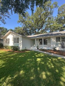 1389 Parkshore Dr