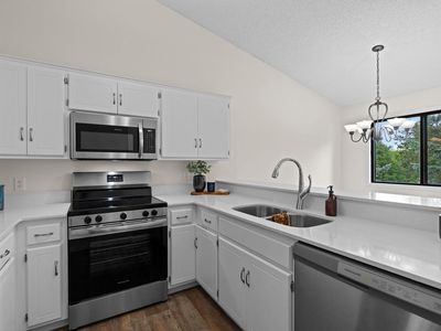 14855 Endicott Way APT 304