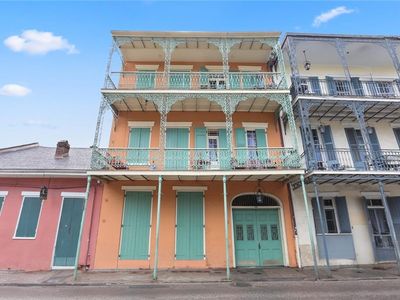 1018 Royal St APT 9