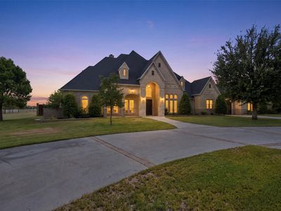 3215 Lantana Ln
