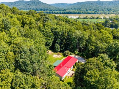 4253 W State Highway 8