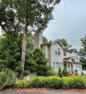 674 Flanders Road