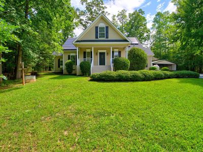 748 N Elm Ave