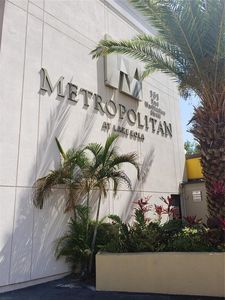 151 E Washington St UNIT 604