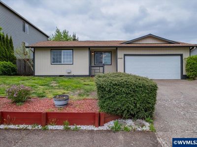 2585 Nautilus Ave NW