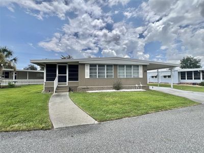 117 Jacaranda Dr