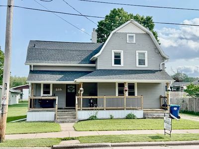 215 Bennett St