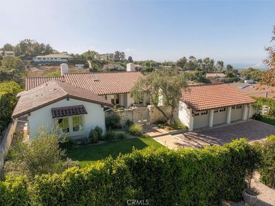 28 Caballeros Rd