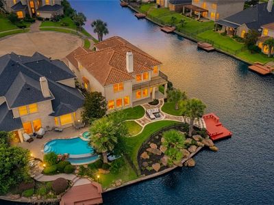 13212 Lismore Point