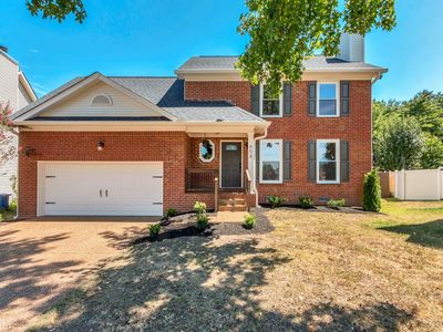 608 Independence Dr E