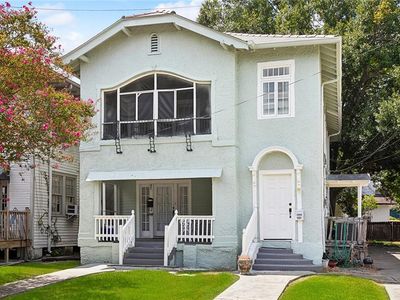 3606-08 Upperline St