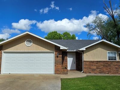 Property at 174 Township Dr, Centerton, AR