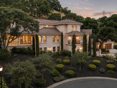 5323 Laurel Ridge Court