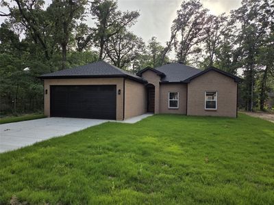 219 W Beachwood Loop