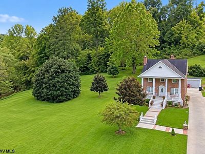 41 Jadewood Dr