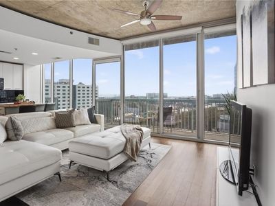 3324 Peachtree Rd NE Unit 1312