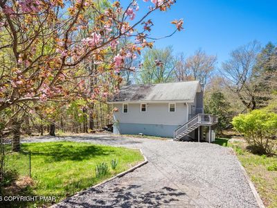1061 Ridge Dr