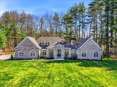 11 Fairway Dr