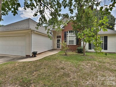 2814 Rosemeade Dr