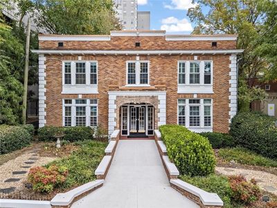 242 12th St NE APT 14