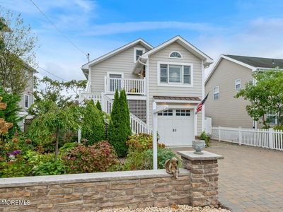 729 Princeton Avenue