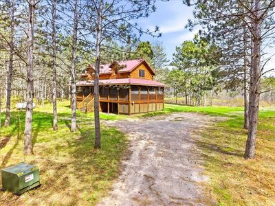 1490 County Road F