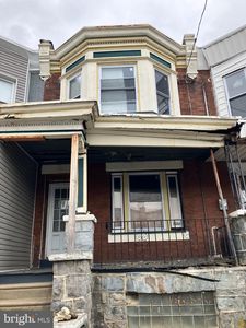 5716 Cedar Ave