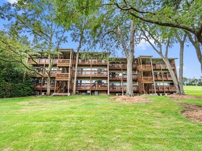 Property at 5803 Oakwood Dr #2D, Lisle, IL