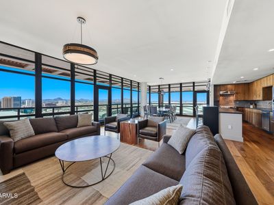 310 S 4TH Street #2204