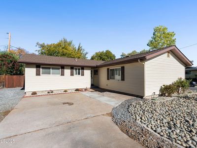3264 Barbara Cir