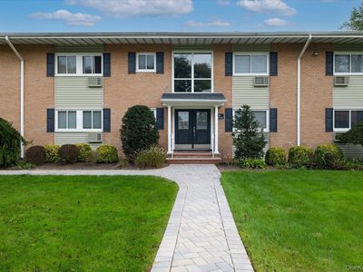 41 Mildred Place #3B