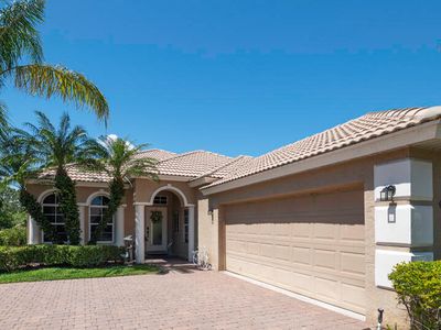 4544 NW Red Maple Drive