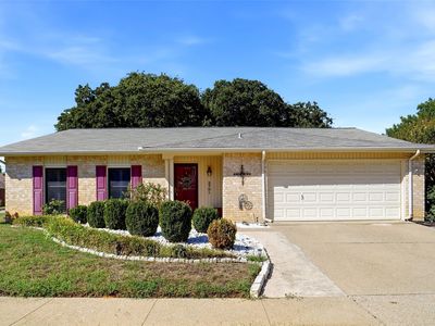 3701 Windsong Ln