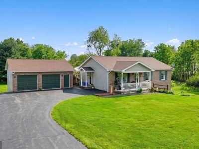 2251 Meeting House Rd