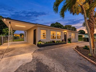2308 NW 13th Ct