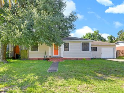 5324 COLONIAL Avenue