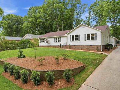 402 Foxcroft Rd