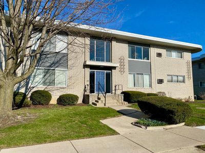 4840 Briarwood Ave #C8