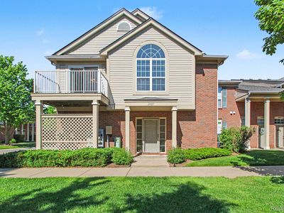 Property at 24211 Chesapeake Cir, Commerce Twp, MI