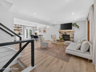 321 Lake Rd