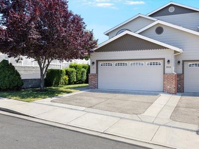 1508 Hollyhock Dr APT A