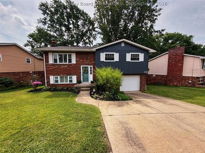 1110 Hollyberry Ln