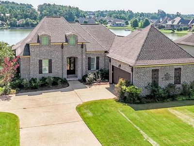 1996 W Wellsgate Dr