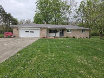 2104 W Orchard Dr