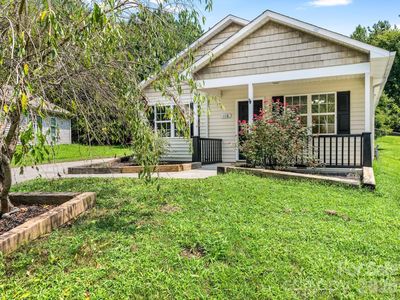 118 Leonard St #25