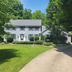 Property at 200 Ironwood Cir, Aurora, OH