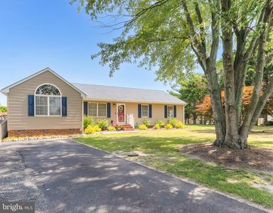 6185 Trails End Ct